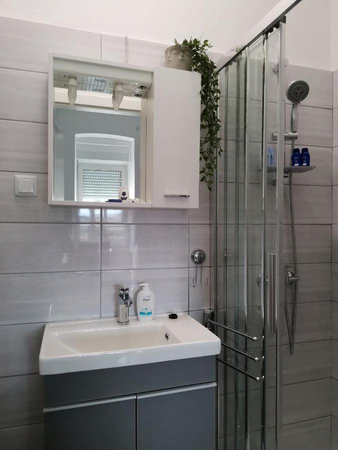 Apartmani Kaiserin Crikvenica Exterior foto